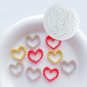 【シリコンモールド B0111】ハートフレーム レジン枠 ハート シリコンモールド レジン型 アクセサリー デコパーツ 飾り物 キーホルダー ミニチュアスイーツ 装飾 UVレジン LEDレジン 手芸 クラ