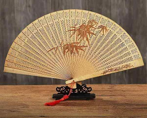 扇子 レディース 竹 夏 折りたたみ チャイナ風 和風 雑貨 うちわ 小物 レトロ 木製 タッセル プレゼント くり抜き パンダ 梅 蘭花 おしゃれ