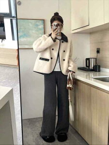 {AWPbg fB[X E[ WPbg ~ V[g AE^[ gbvX tFCNt@[  AC{[ {^   g