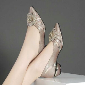 tbgV[Y fB[X ܂肽 Xb| K \tgNbV _炩Abp[ ~ |CebhgD EFbW\[ }} tH z Te