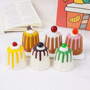 スクイーズ ストレス解消 癒し リラックス PU素材 本物そっくり フルーツ クリーム ムースケーキ おもちゃ ディスプレイ オブジェ カフェ 飲食店 店舗装飾 インテリア 雑貨 カラフル(x2)