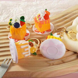 キーホルダー レディース 食品サンプル ミニ フェイクケーキ リアル フルーツ クリーム スイーツ モチーフ かわいい PVC製 軽量 通学リュック カバン スマホ 玩具 アクセサリー(x5)