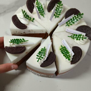 食品サンプル リアル PU素材 パン ケーキ チョコレート ムース 三角ケーキ ディスプレイ模型 店舗用置物 撮影用小道具 教材 インテリア飾り