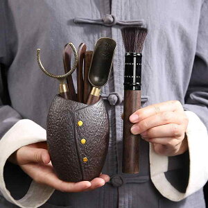 Zbg {iI  hؐ ZNq eB[^C   v   j {M 