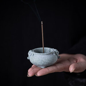 F ؕ g AeB[N N gˏ t   M rO   u CeA (x2)