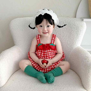 ロンパース 女の子 ベビー服 春夏 コットン ノースリーブ 薄手 チェック柄 いちご柄 新生児 赤ちゃん 韓国風 普段使い カバーオール 赤色