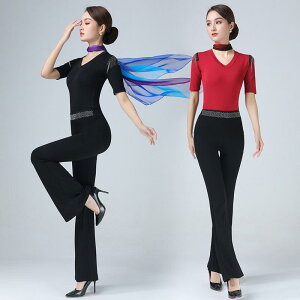 ダンスウェア レディース モダール 吸汗速乾 ストレッチ Vネック スリムフィット セミフレアパンツ 上下セット 練習着 トレーニング フィットネス オールシーズン対応(x2)