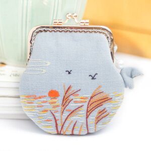 手芸キット がま口ポーチ 財布 手作り 刺繍 和風 レトロモダン 布製 車用ハンギング 香袋 サシェ 端午の節句 小銭入れ 花柄(x2)