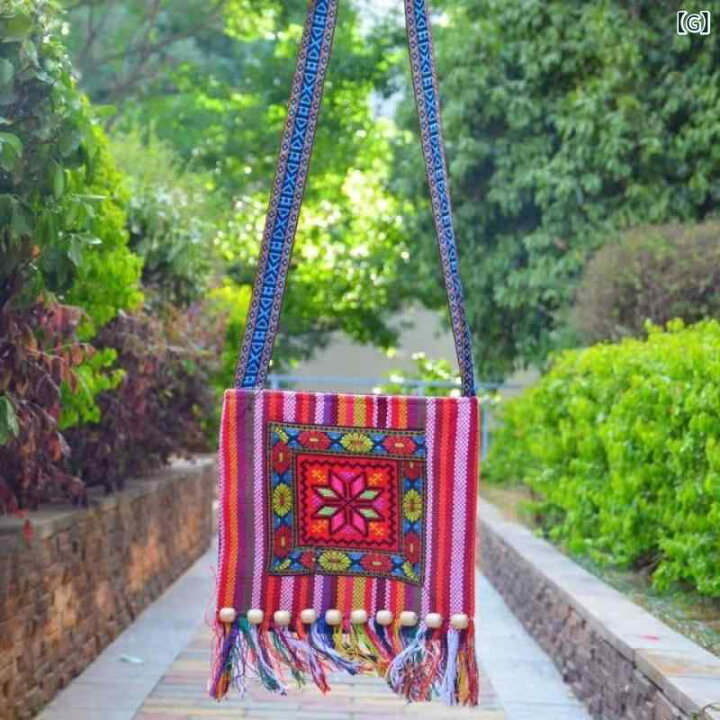 楽天市場】ショルダーバッグ 民族風 刺繡 ビーズ装飾 フリンジ 斜め 