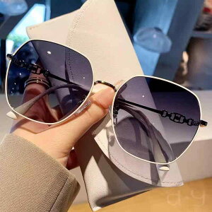 TOX fB[X ΌY UVJbg UV400 ۊ 傫 rbOt[ ^t[ ^] ނ   I CtGT[ Xg[g