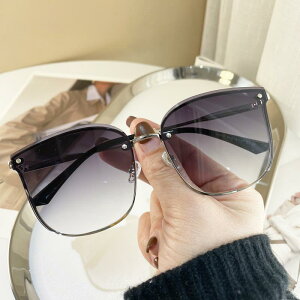 TOX fB[X Y UV400Jbg O΍ Ռ iC TACY ^t[ rbOt[ XNGA^ ؍ AEghA X|[c hCu t@bV ʋ JWA