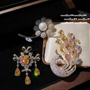 ブローチ レディース フレンチレトロ アンティーク調 18K金メッキ フェニックス クラウン ジルコニア ドロップ トワイライトイエロー 装飾品