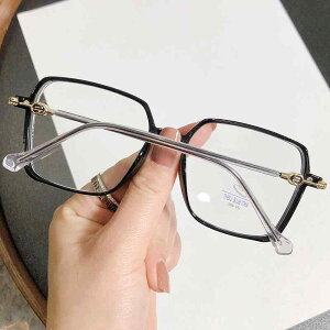 メガネ ユニセックス 男女兼用 ブルーライトカット 軽量 TR90素材 多角形 レトロ スクエア 度なし 伊達メガネ ファッションメガネ 多色展開 カジュアル デザイン