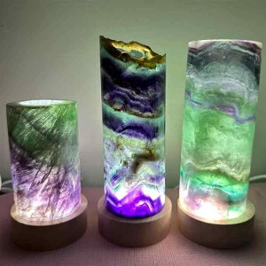 ナイトライト 天然水晶 蛍石 間接照明 おしゃれ 寝室用 モダン シンプル ムードライト 癒し 置物 置き物 常夜灯 工芸品 贈り物 プレゼント