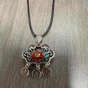 lbNX fB[X g  AeB[N  g˕l    O ԕ  y_g `[