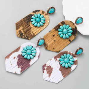 ピアス レディース 大ぶり 個性的 民族風 欧米風 幾何学模様 ターコイズ 合金製 ヒョウ柄 レザー ファッション 通勤 大人 おしゃれ 普段使い プレゼント ホワイト ブラウン イヤリング