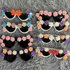 サングラス レディース 女性用 UVカット 紫外線対策 キャットアイ ローズ 花柄 カラフル 個性的 甘辛ミックス ビーチ リゾート 旅行 パーティー ストリートファッション おしゃれ SNS映え