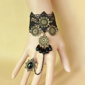 ブレスレット レディース 合金 ロリータ レトロ ヴィンテージ 指輪 一体型 チェーン 黒レース パンク ゴシック アシンメトリー 高級感