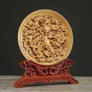 置物 崖柏 木製 九龍戯珠 大展宏図 開運 縁起物 両面透かし彫り 精緻 円形 新中式 インテリア オブジェ 豪華 飾り 室内 リビング 玄関 風水