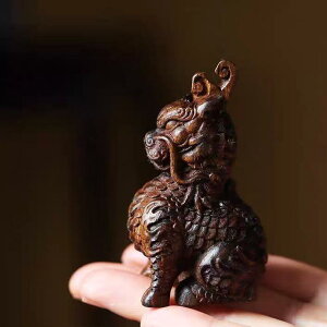 u J^ ^  VR   i _b ^  fXN  rO CeA N RNV AWA V I 