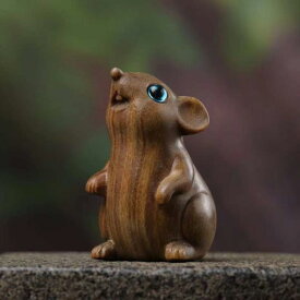 干支置物 鼠 木彫り 太行崖柏 緑檀 かわいい 子ねずみ 招福 縁起物 インテリア デスク 玄関飾り ミニチュア 誕生日プレゼント
