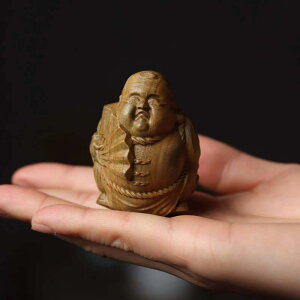 置物 緑檀 無垢材 手彫り 財神様像 金運 開運 招福 縁起物 手遊び 癒し 高級感 風水 コンパクト インテリア オブジェ 飾り 新中華風 デスク 書斎 リビング