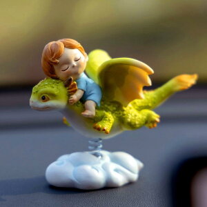 カーアクセサリー 車内装飾 揺れる 小動物 フィギュア スイング マスコット 樹脂製 ダッシュボード オーナメント かわいい おしゃれ インテリアグッズ 複数デザイン