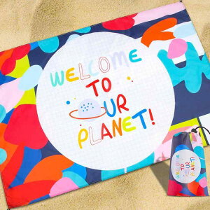 レジャーシート ビーチマット ピクニックマット 防水 防湿 軽量 コンパクト 持ち運び便利 アウトドア キャンプ 芝生 砂浜 屋外 多機能 カラフル デジタルプリント