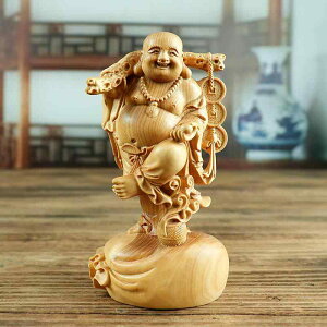 木彫り 仏像 金運 財運 招福 開運 縁起物 風水グッズ 天然黄楊木 弥勒菩薩 古銭 中華風 精巧な彫り 手のひらサイズ 掌中仏 インテリア 置物 オブジェ リビング 玄関 飾り