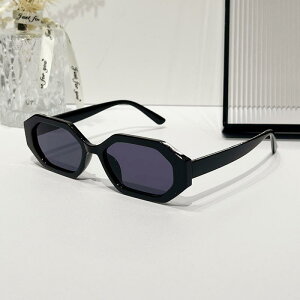 TOX fB[X UV400 OJbg Zp` p`fUC PCt[ ACY ĕ Vv GKg JWA ʋ s hCu AEghA ig t@bV