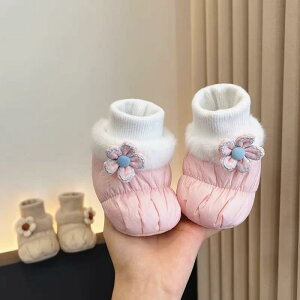 ベビーシューズ 女の子 新生児 0歳 1歳 赤ちゃん 滑り止め 保温 あったか 脱げにくい 柔らかい布底 ファーストシューズ 室内履き ルームシューズ スリッポン 冬用 コットン 花柄 かわいい