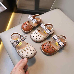 靴 ベビー 女の子 ファーストステップ セカンドステップ マジックテープ 軽量 滑り止め リボン メリージェーン かわいい プリンセス フェイクレザー 1歳 2歳 3歳 春夏 ブラウン アイボリー
