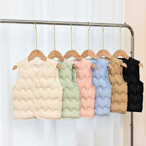 ベスト キッズ ベビー 子供 秋冬 薄手 軽量 綿入り ジレ おしゃれ 重ね着 インナーアウター 男女兼用 シンプル 通園 通学 ポリエステル ナイロン 柔らか 優しい肌触り