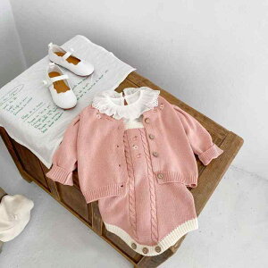 ベビー服 女の子 春秋 ニット 刺繍 カーディガン 綿100% ケーブル編み ロンパース カバーオール 2点セット 新生児 0歳 1歳向け 肌触り優しい 出産祝い ギフト 普段着 お宮参り 無地 花柄