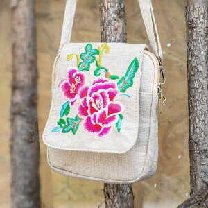 バッグ レディース 刺繍 レトロ ミニ 斜め掛け ショルダーバッグ スマホ対応 古風 オリエンタル 和装 多収納 フラップ開閉 縦型 スクエア ポシェット サブバッグ 旅行 お出かけ 上品 大人か