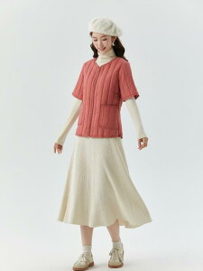 トップス レディース 女性用 軽量 保温 裏起毛 ノーカラー ファスナー 七分袖 スリムフィット 中綿ジャケット ポケット付き ナイロン ポリエステル 無地 厚手 部屋着 ルームウェア カジュア