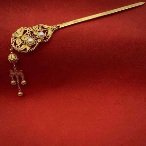 髪飾り レディース アンティーク 古風 漢服 チャイナドレス 民族風 和装 着物 浴衣 古法銀線細工 純銀 金メッキ 手作り 蝶々 琵琶 花 タッセル 揺れる かんざし ヘアアクセサリー