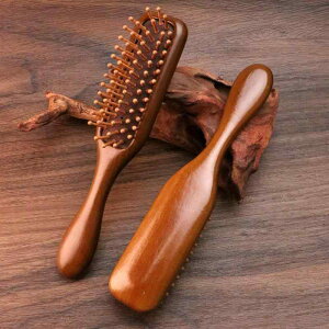 ヘアブラシ 白檀 木製 無垢材 天然素材 頭皮ケア 経絡マッサージ 血行促進 エアクッション 髪 ボリュームアップ ふんわり 美髪 スカルプケア 男女兼用 大判楕円形