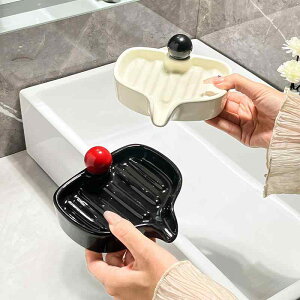 ソープディッシュ 陶器製 水切り 石鹸置き 浴室 洗面所 おしゃれ 家庭用 収納グッズ 携帯用 乳白色 ブラック シンプル 便利 小物入れ