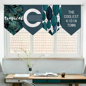 のれん 北欧風 おしゃれ 三角旗 ガーランド デザイン 間仕切り 目隠し ポリエステル製 キッチン 窓 玄関 リビング カフェ レストラン ショート丈 ドアカーテン インテリア 飾り 布製(x2)