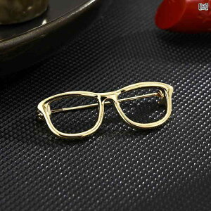 ブローチ レディース INS風 透かし彫り ジルコニア メガネフレーム 幾何学模様 高級感 繊細 エレガント トレンド 胸元ピン 韓国風 アクセサリー シルバー ゴールド ファッション 通勤