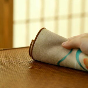  z Rbg ~j }{u F G  ȃ}bg ~z ӂ R[X^[