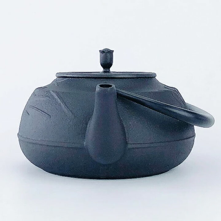 楽天市場】【日本製】 及源鋳造 鉄瓶 水仙丸ツル（1.6L） H-229 
