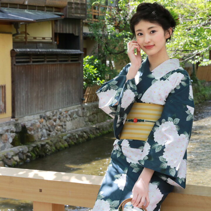 楽天市場 最大1000円offクーポン 浴衣 セット レディース レディース レトロ 高級変わり織り綿浴衣3点セット 深緑地に白の紫陽花 浴衣 可愛い 古典柄 大人 モダン しっとり 洋服 小物 なでしこ