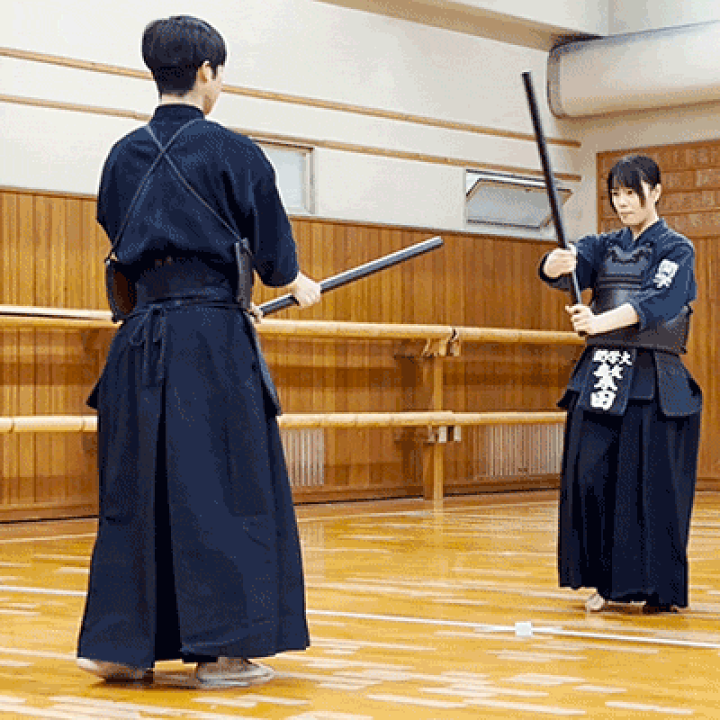 【新品】六角鉄棒 鍛錬棒 三尺 素振り トレーニング 筋トレ 家トレ 剣道 楽天市場】TOP FILM 六角鉄棒 鍛錬棒 振り棒 素振刀 振棒 六角