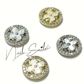 ネイルパーツ ネイルグッズ ネイル用品 ネイル ネイルアート【ジルコニア】クローバーシェル2個入り クローバー ホワイト シェル メタル ゴールド シルバー 人気 おすすめ 可愛い かわいい