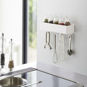 tower }OlbgXg[WbN ^[ zCg