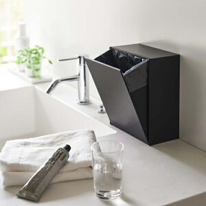 tower EH[_Xg{bNX&[P[X ^[ ubN