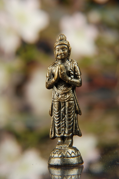 楽天市場】極小仏像（小）午歳の守り本尊 勢至菩薩 : 仏像仏画チベット 