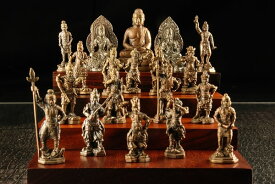 極小仏像 釈迦三尊十六善神（木台　無し）